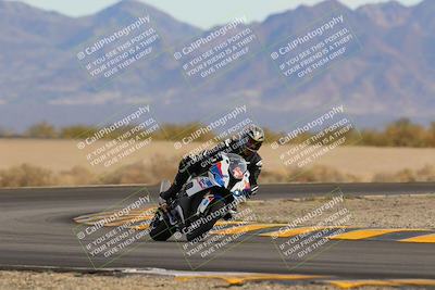 media/Dec-17-2022-SoCal Trackdays (Sat) [[224abd9271]]/Turn 15 (155pm)/